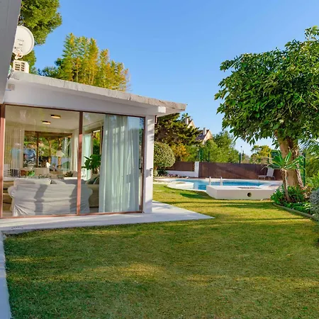 Casa Rio Real * Marbella